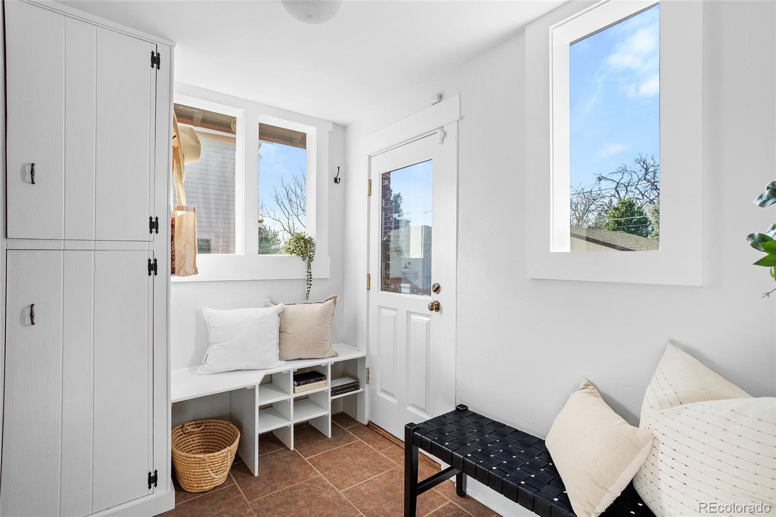 MLS Image #20 for 323 s race street,denver, Colorado