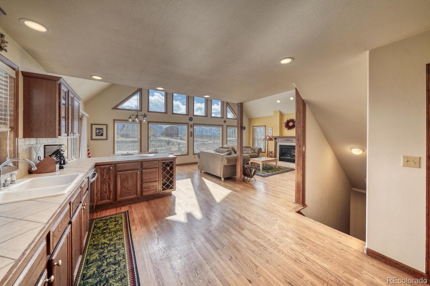 MLS Image #20 for 407  mount hope drive,twin lakes, Colorado