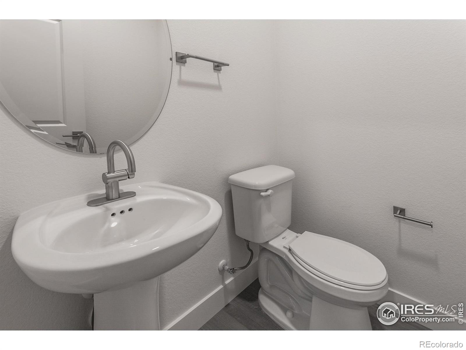 MLS Image #18 for 4894  river roads drive,timnath, Colorado