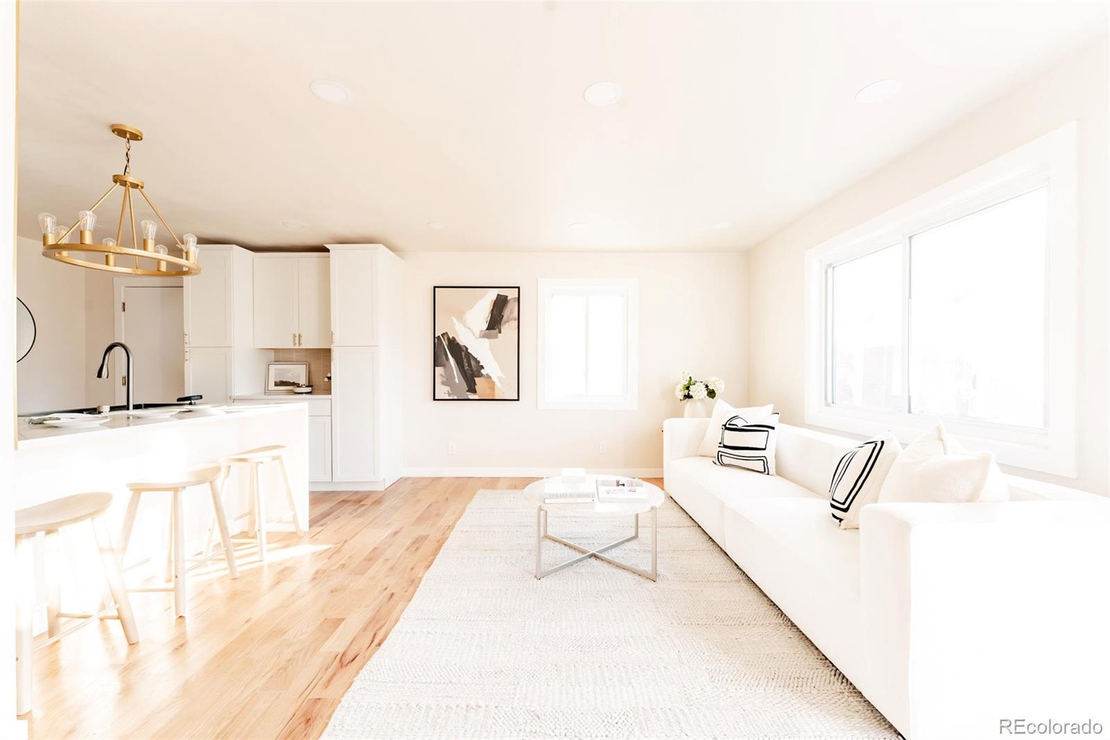 MLS Image #10 for 1352 s quieto court,denver, Colorado