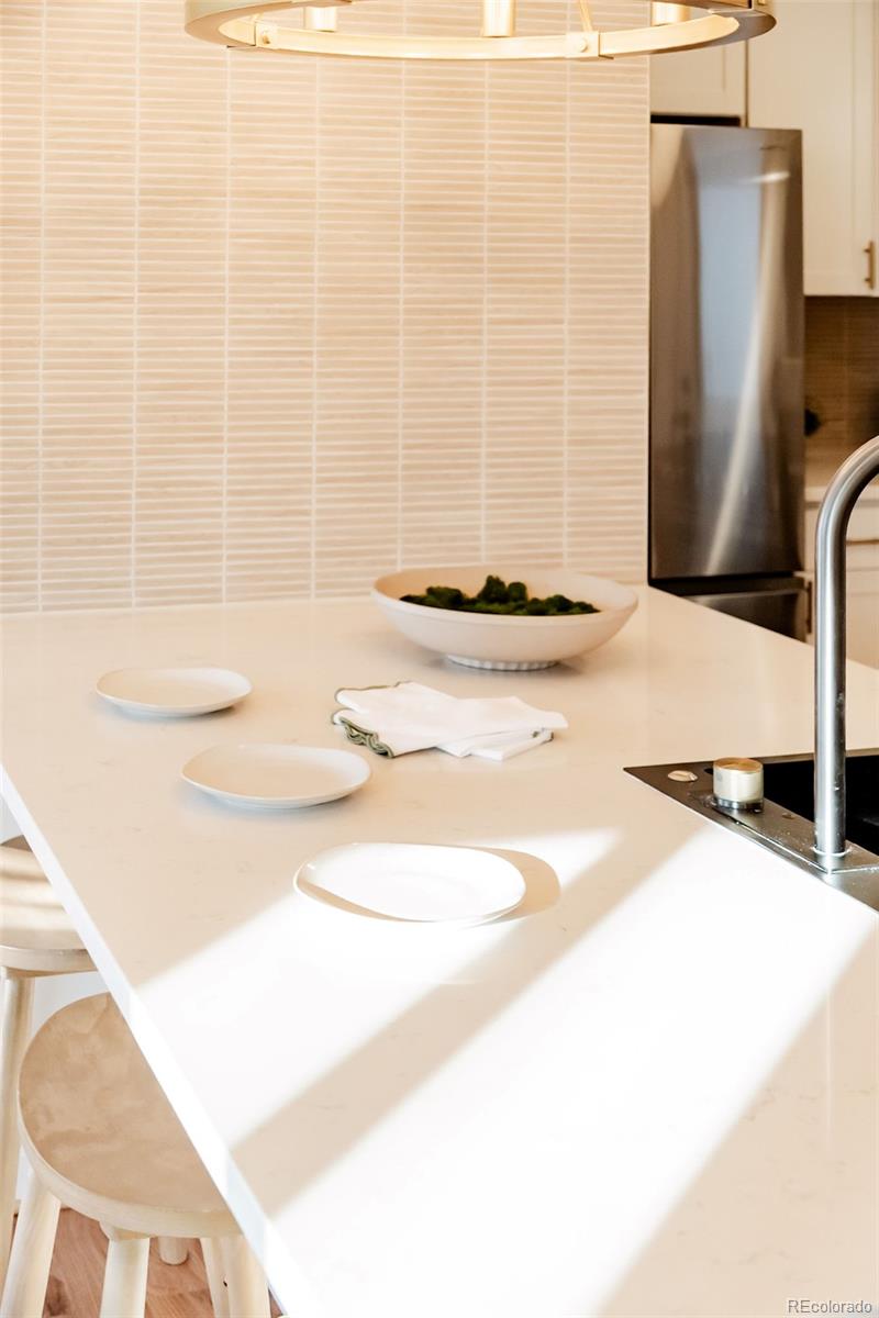 MLS Image #17 for 1352 s quieto court,denver, Colorado