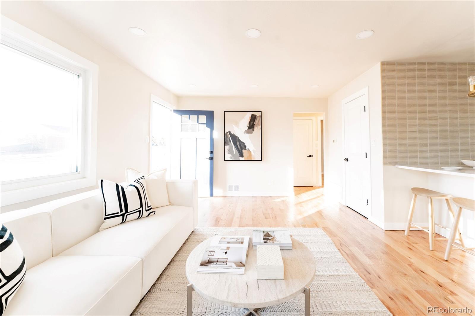 MLS Image #2 for 1352 s quieto court,denver, Colorado