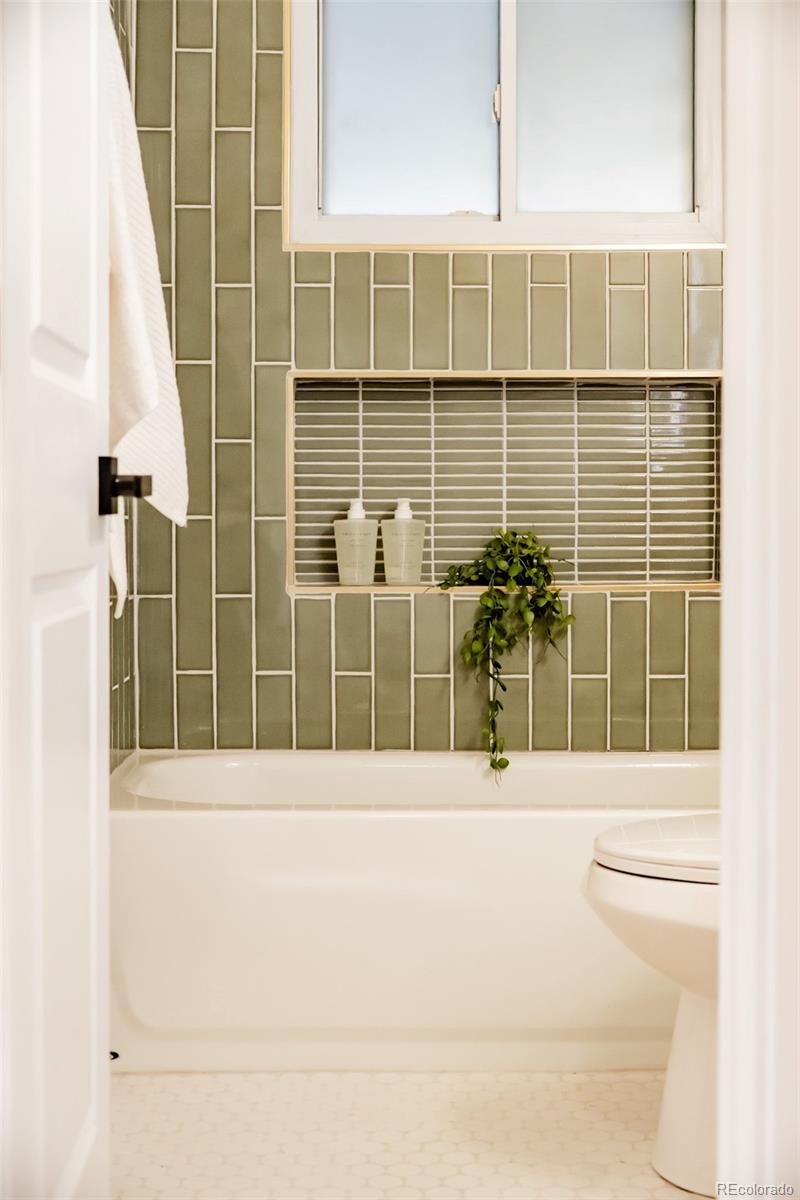MLS Image #22 for 1352 s quieto court,denver, Colorado