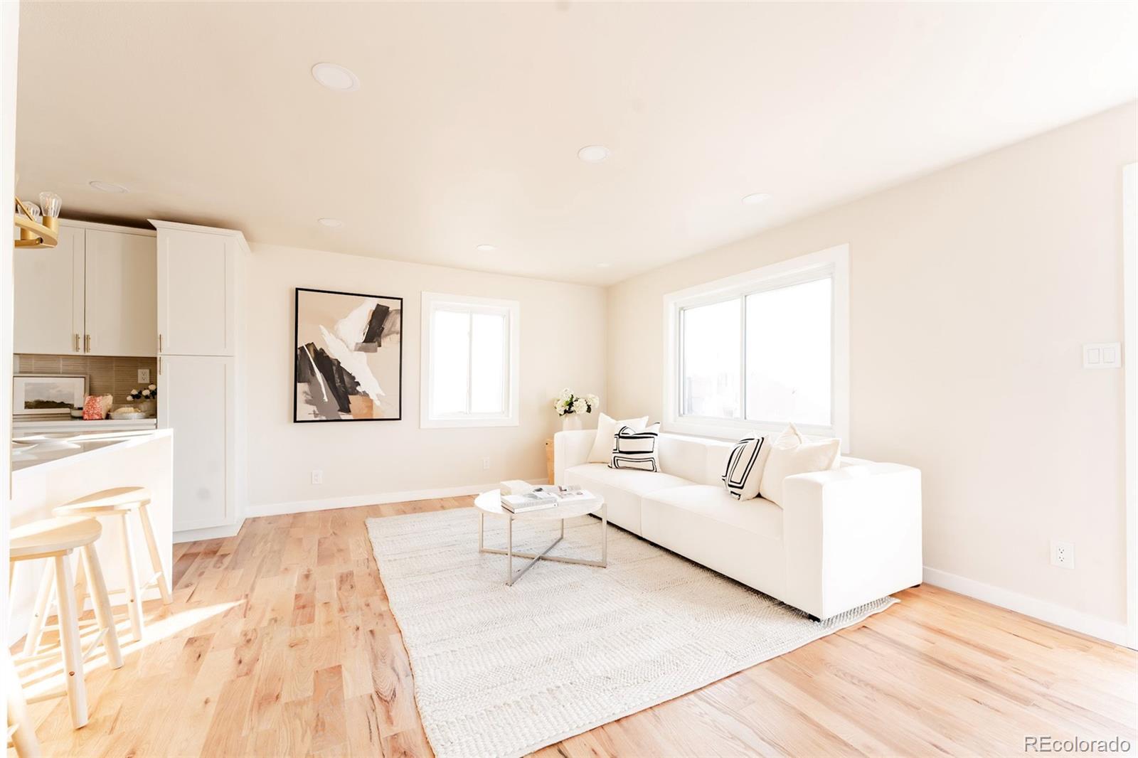 MLS Image #7 for 1352 s quieto court,denver, Colorado