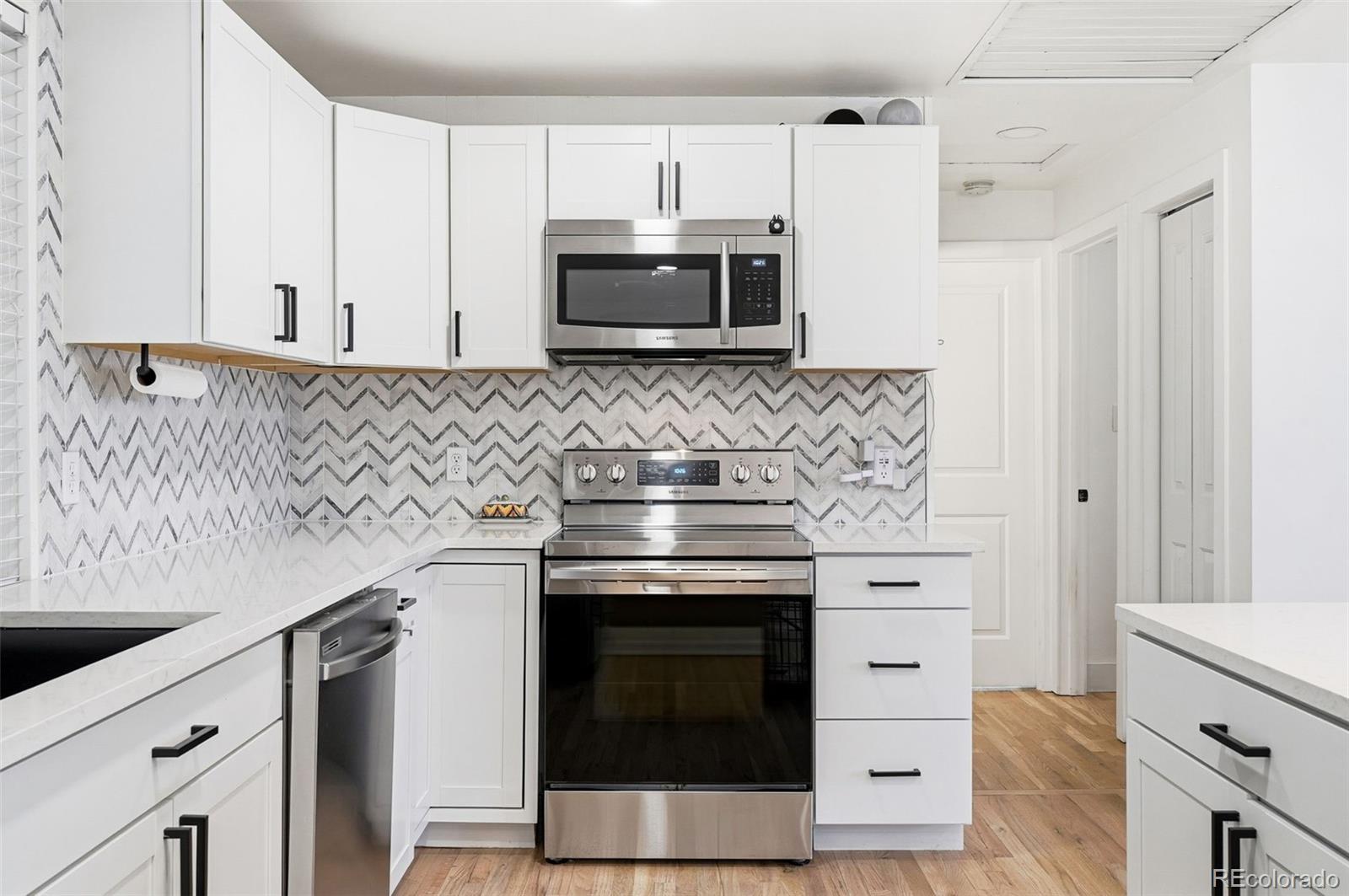 MLS Image #13 for 1515 s carlan court,denver, Colorado