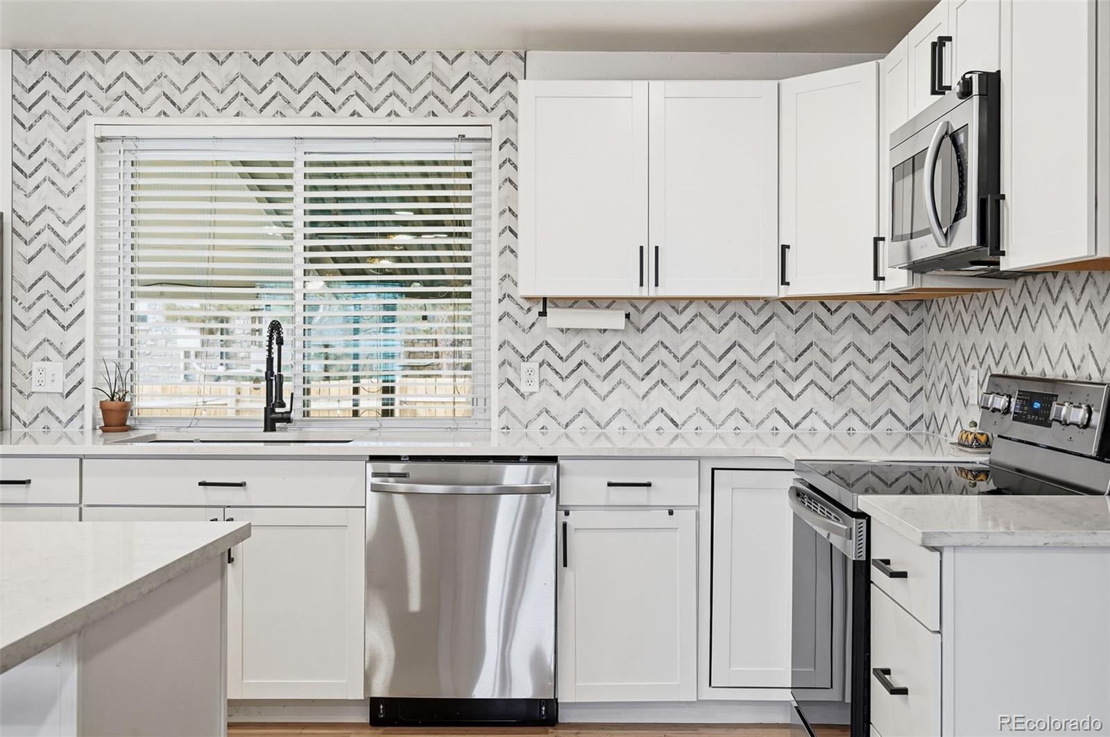MLS Image #4 for 1515 s carlan court,denver, Colorado