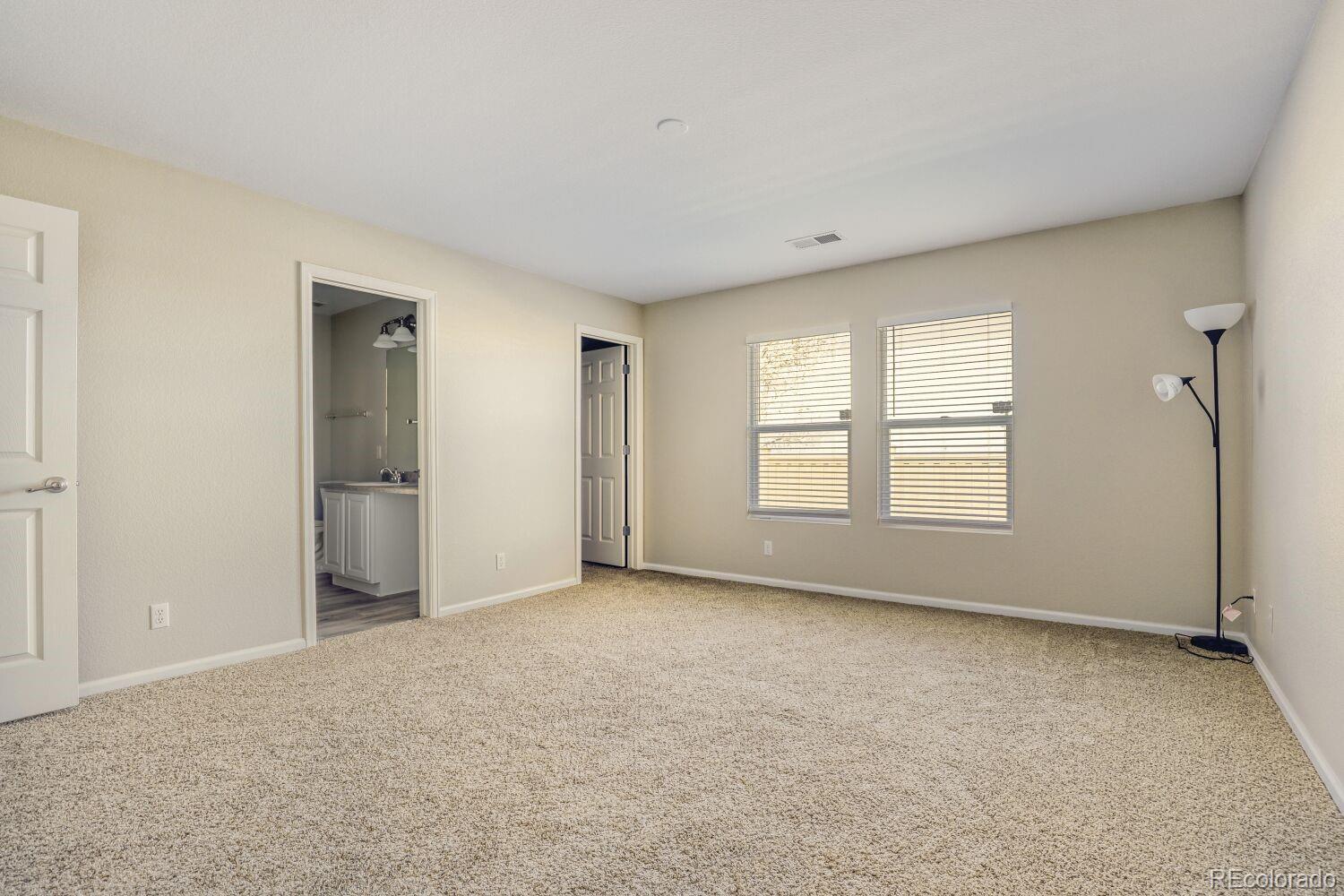 MLS Image #8 for 15827  randolph place,denver, Colorado