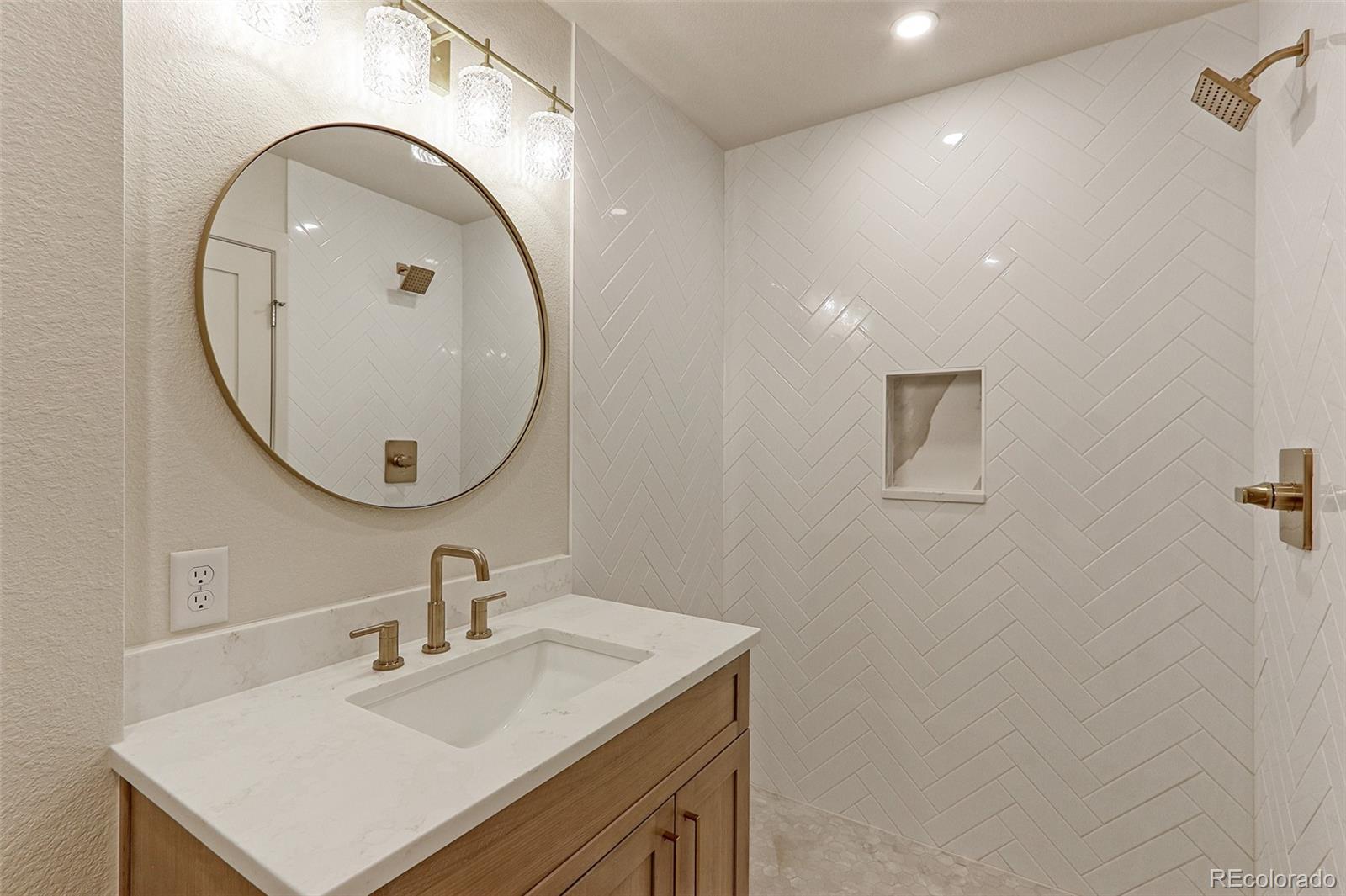 MLS Image #13 for 3512  wyandot street,denver, Colorado
