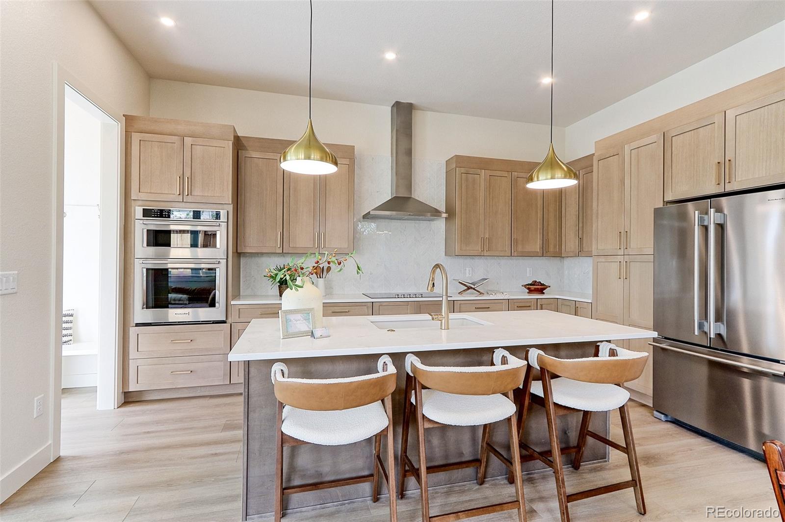MLS Image #2 for 3512  wyandot street,denver, Colorado