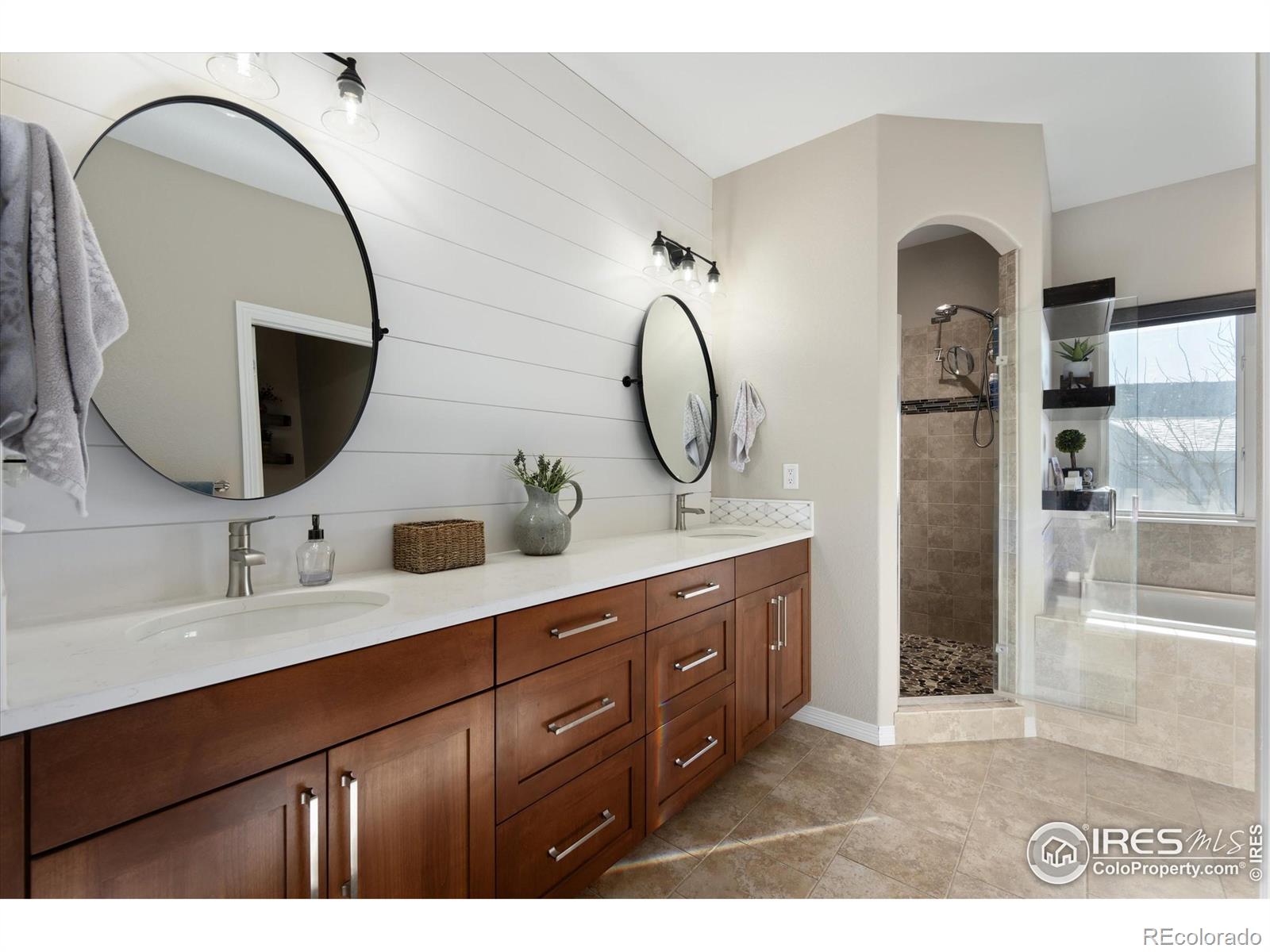 MLS Image #17 for 355  antora court,windsor, Colorado