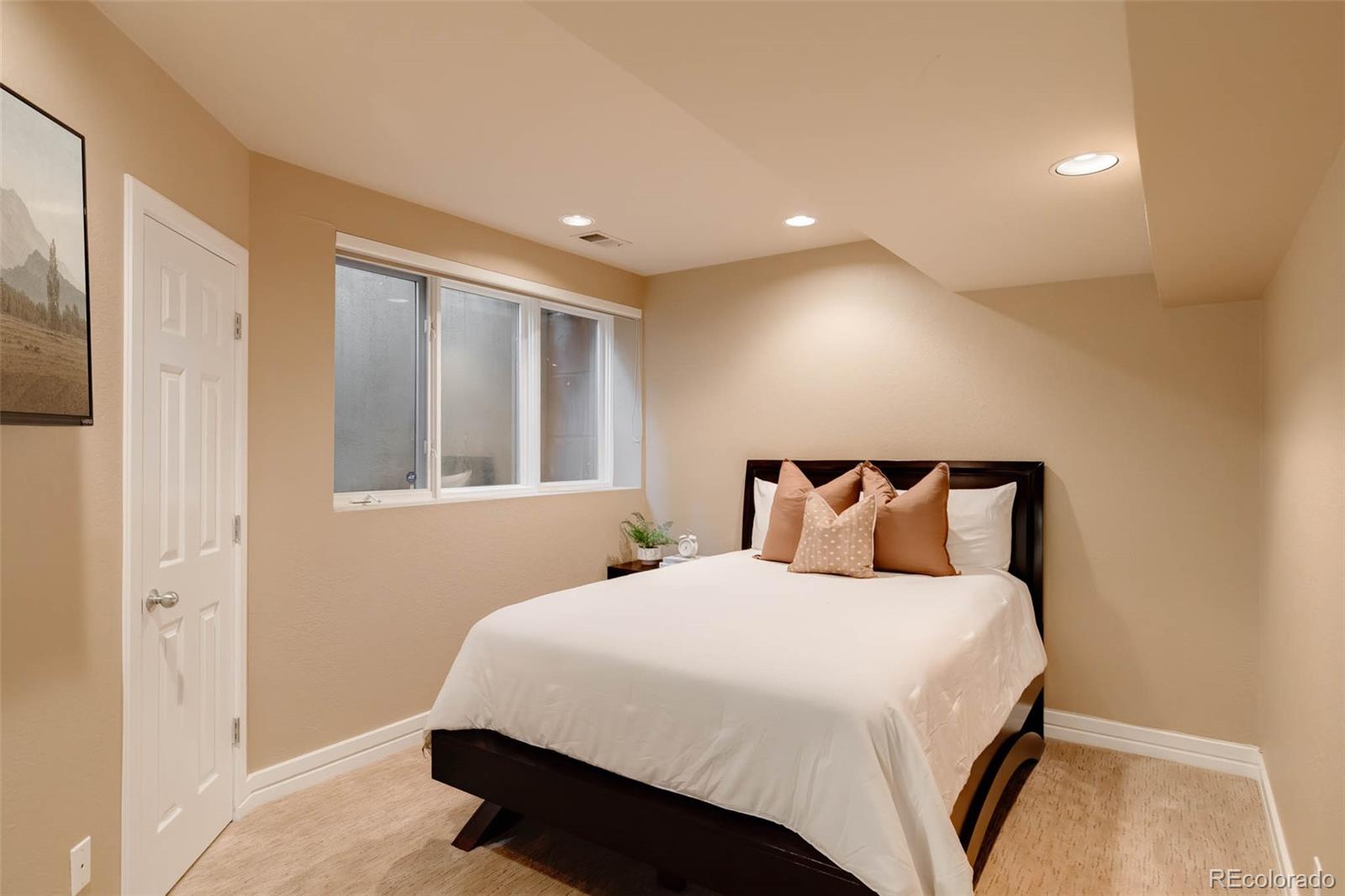 MLS Image #26 for 207  cook street ,denver, Colorado