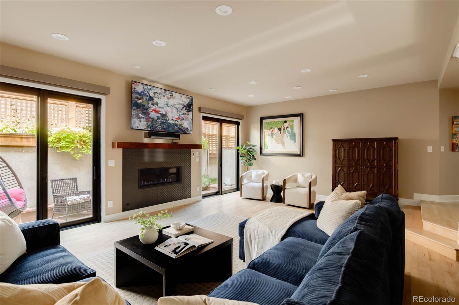 MLS Image #4 for 207  cook street ,denver, Colorado