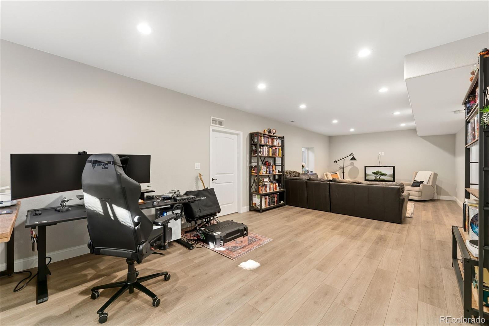 MLS Image #38 for 11647  olathe street,commerce city, Colorado
