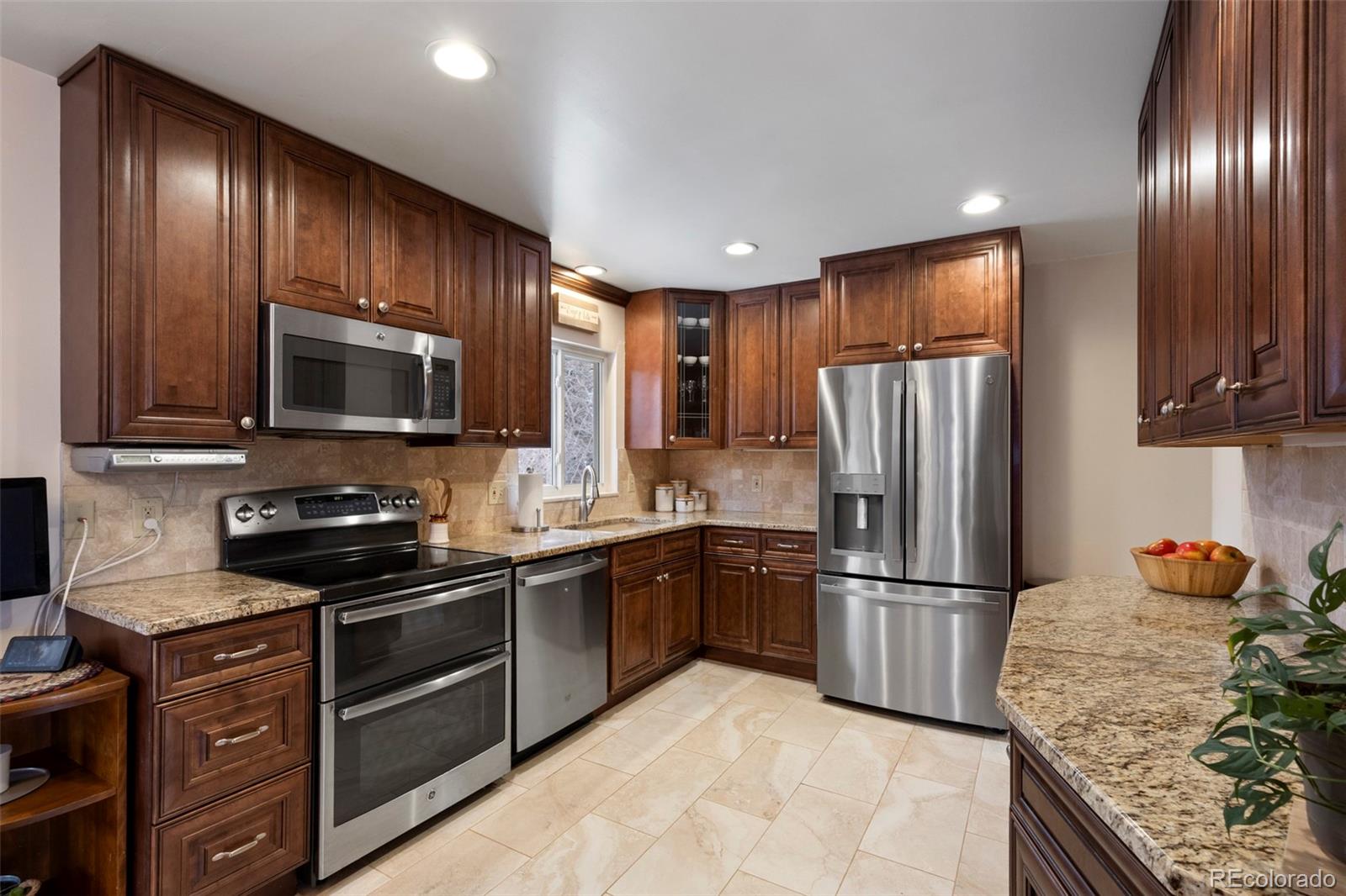 MLS Image #17 for 6665 e bethany place,denver, Colorado