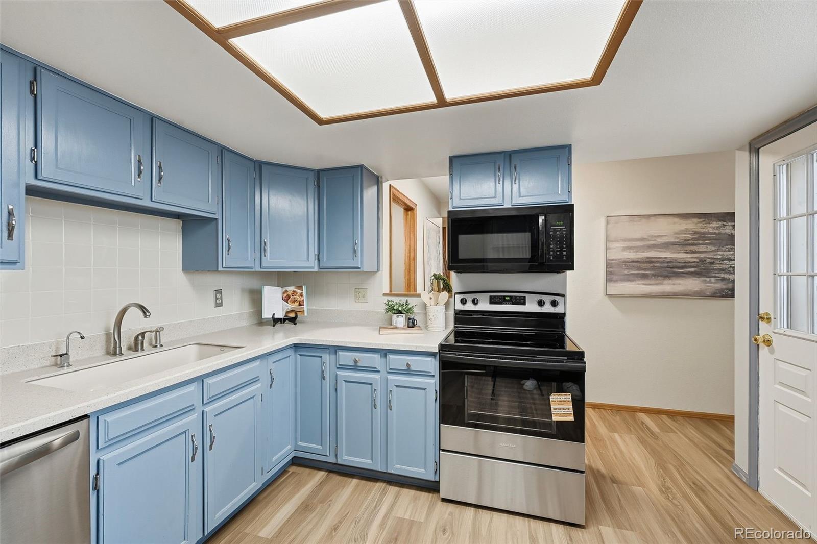MLS Image #11 for 8324 s upham way,littleton, Colorado
