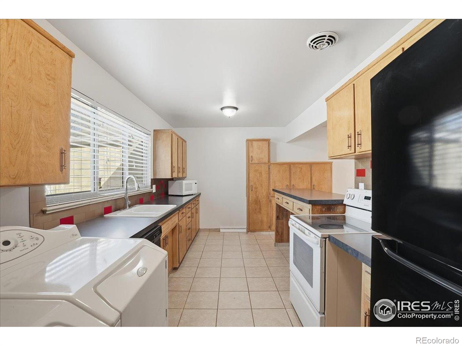 MLS Image #3 for 2510  15th avenue,greeley, Colorado
