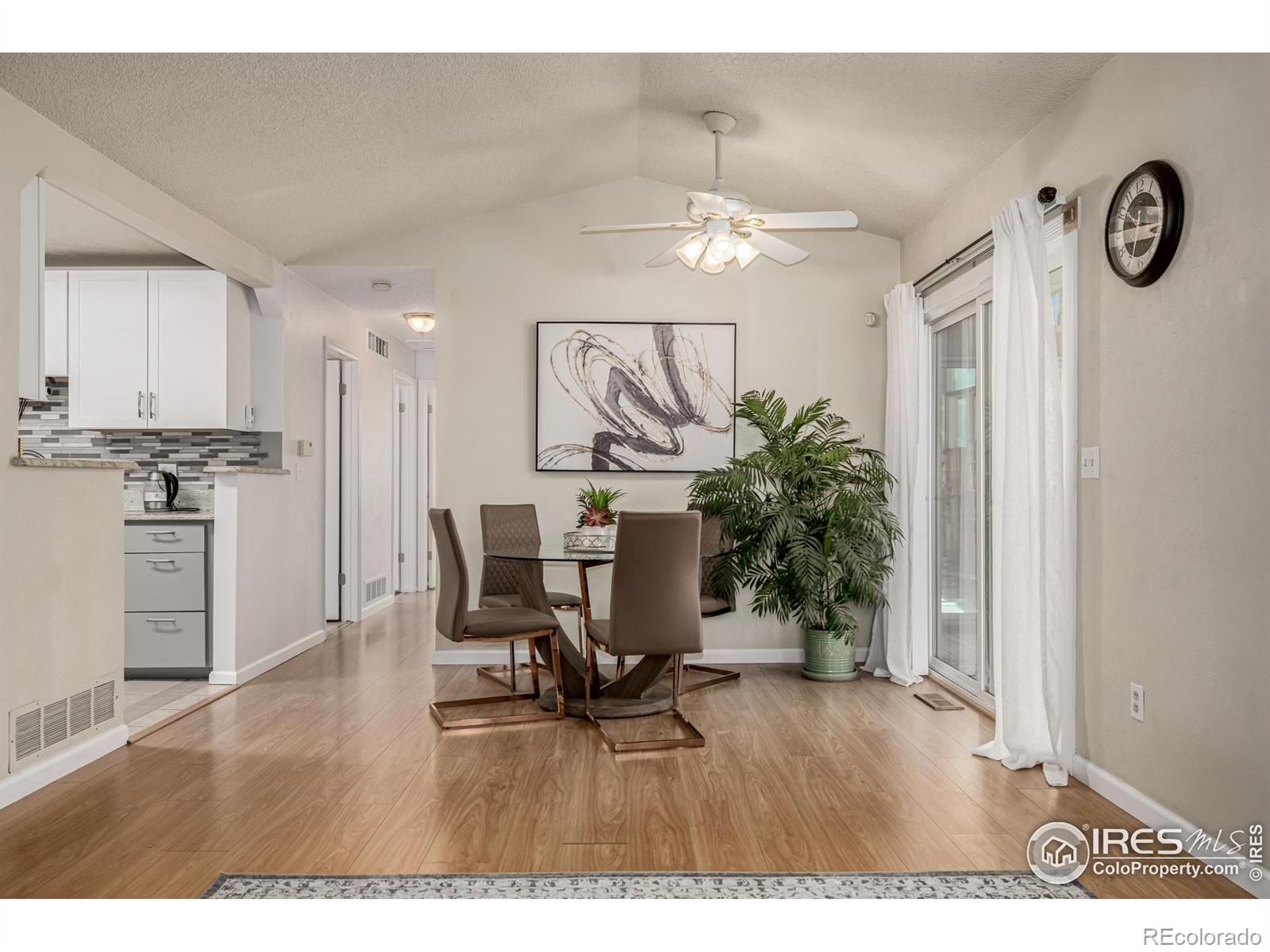 MLS Image #11 for 7624  gray way,arvada, Colorado