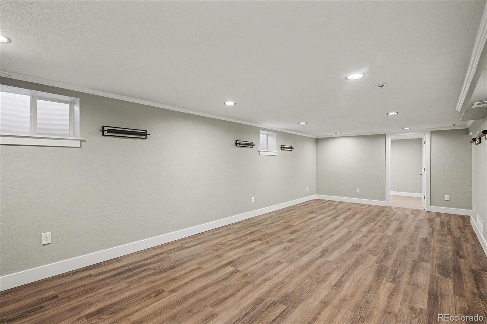 MLS Image #19 for 2580 s perry street,denver, Colorado