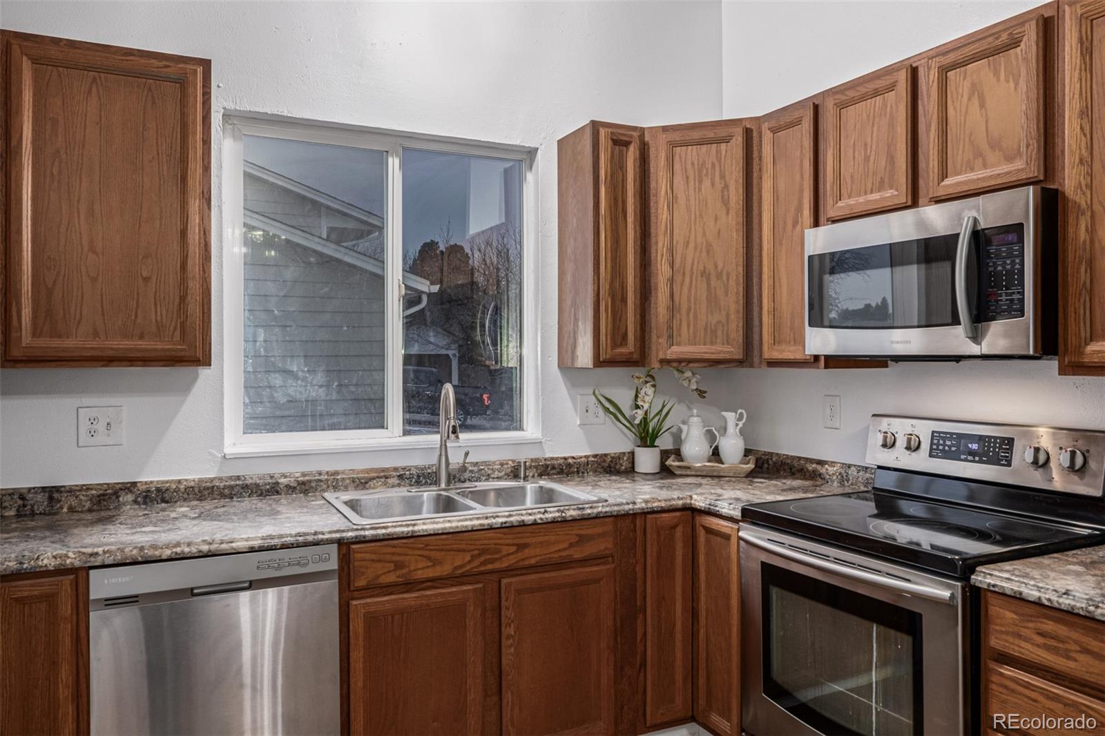 MLS Image #12 for 1480 s cathay street,aurora, Colorado