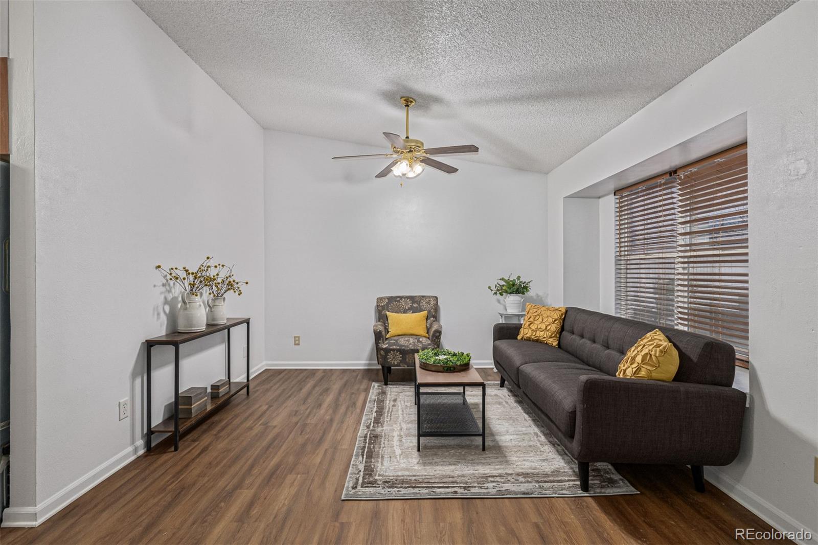 MLS Image #3 for 1480 s cathay street,aurora, Colorado
