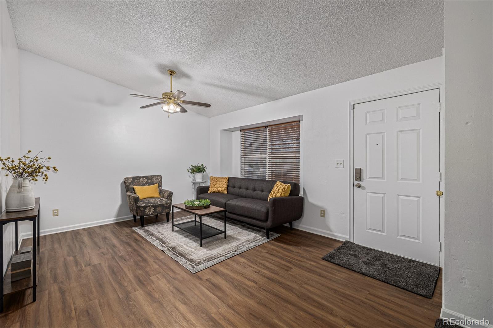 MLS Image #4 for 1480 s cathay street,aurora, Colorado