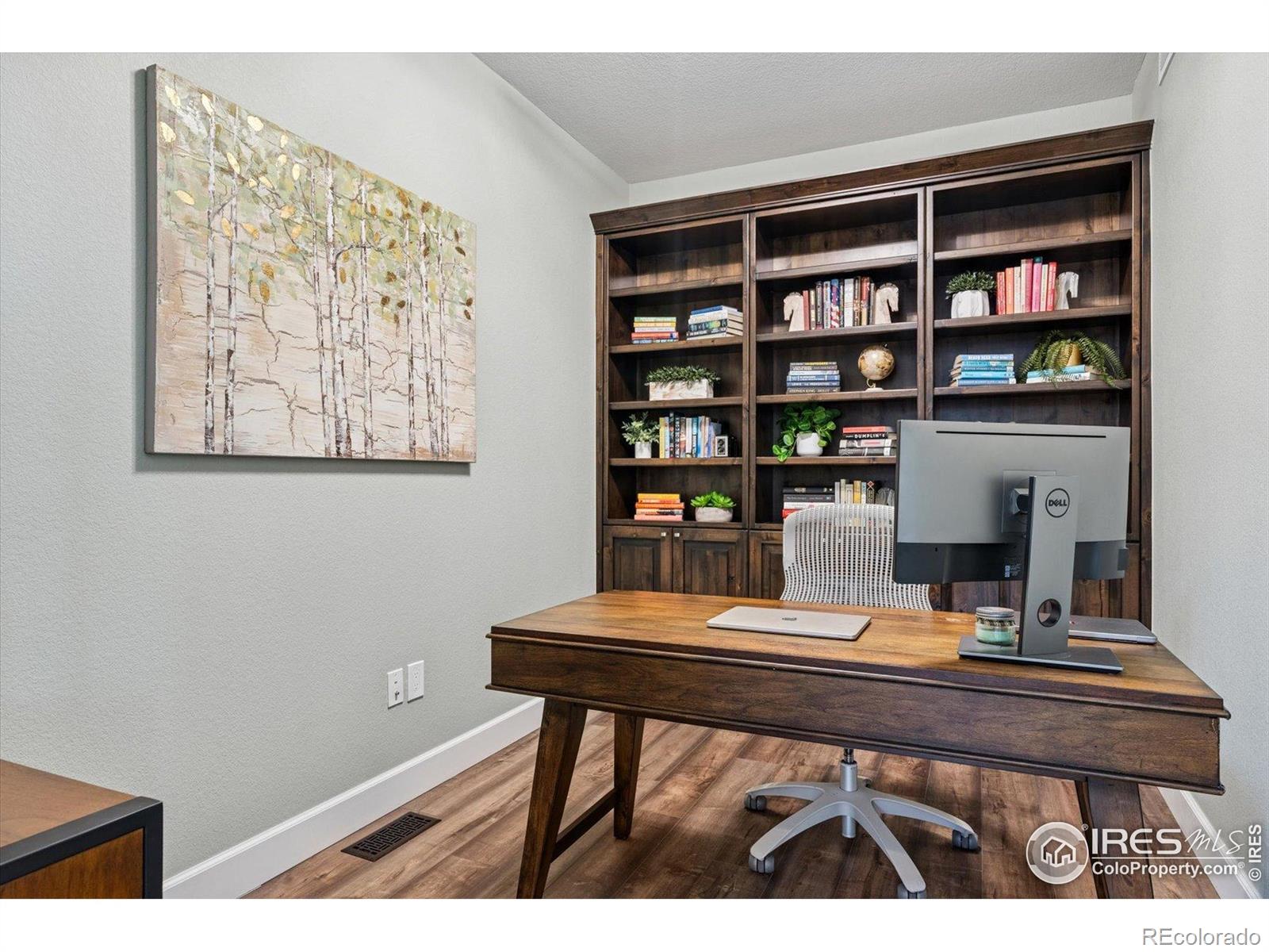 MLS Image #11 for 822  trail ridge drive,louisville, Colorado