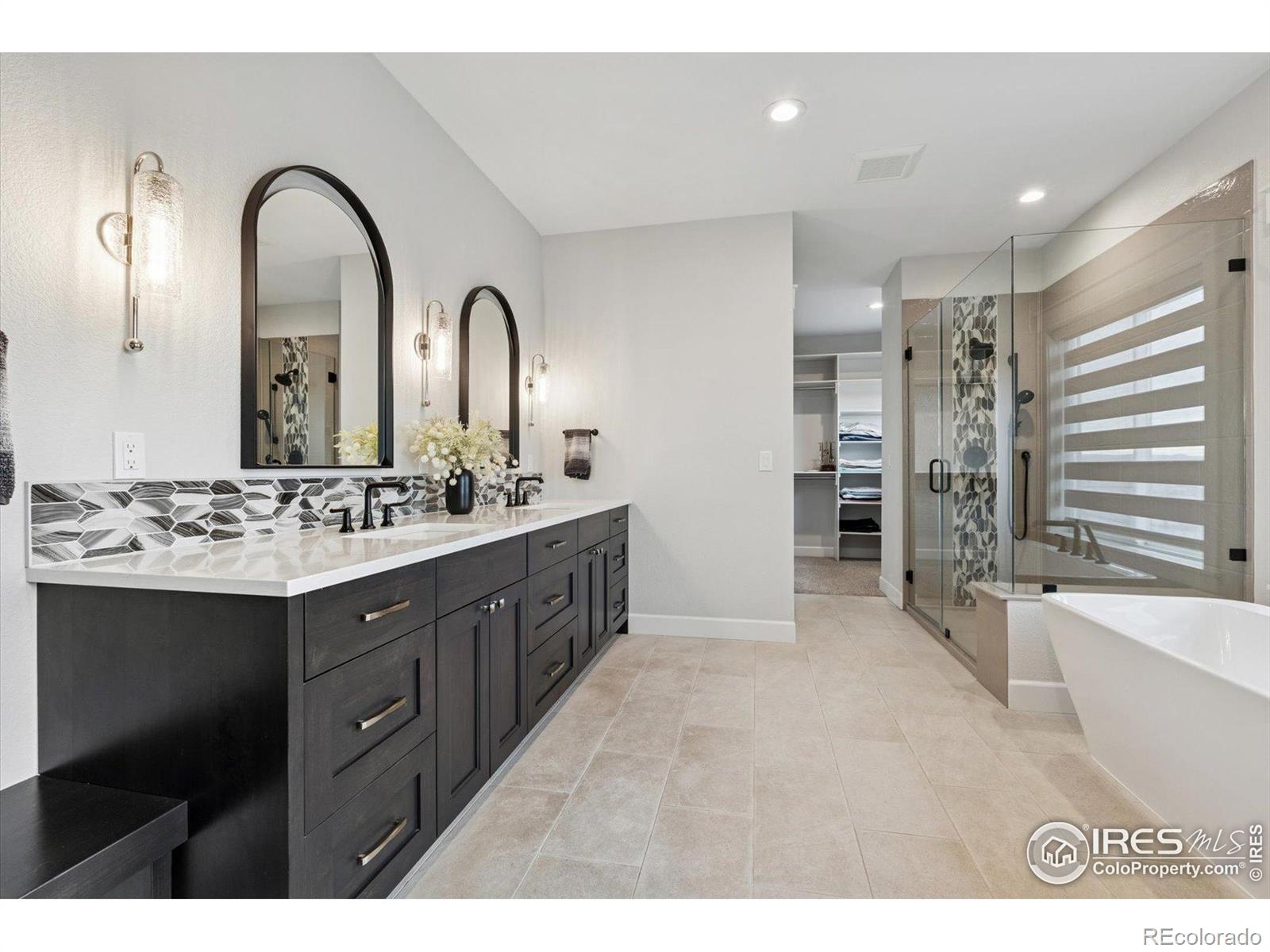 MLS Image #17 for 822  trail ridge drive,louisville, Colorado