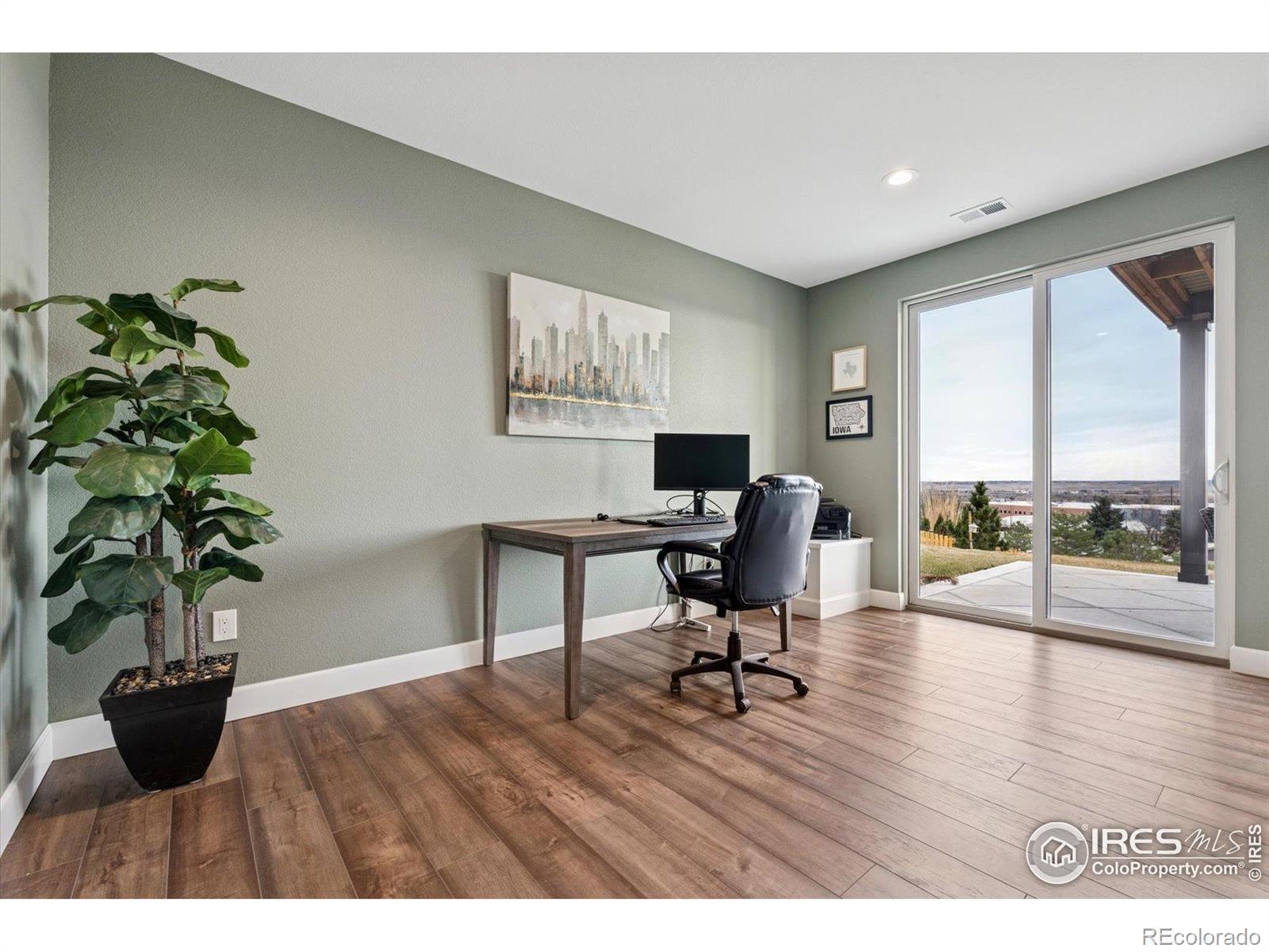 MLS Image #32 for 822  trail ridge drive,louisville, Colorado