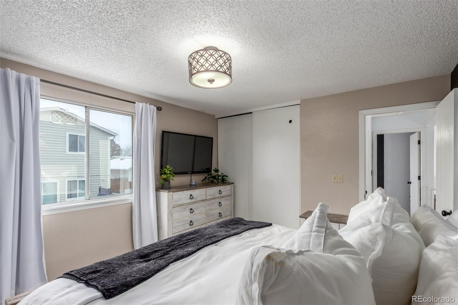 MLS Image #17 for 4219 s halifax court,aurora, Colorado