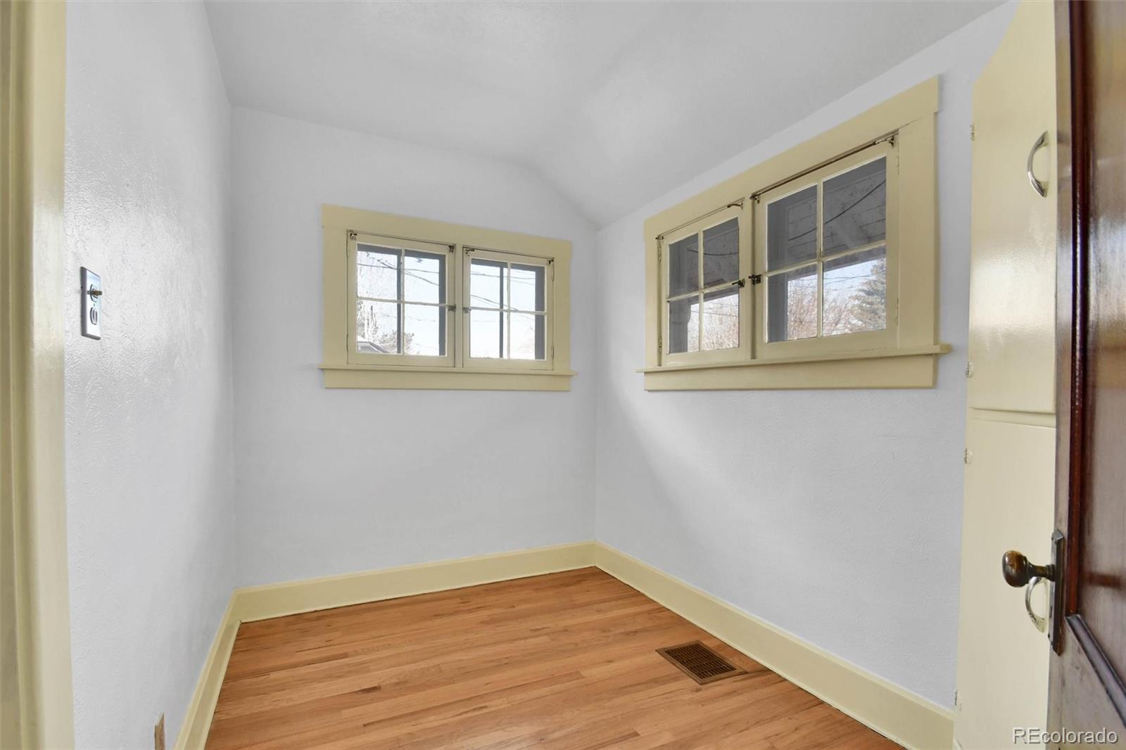 MLS Image #17 for 3159 w 36th avenue,denver, Colorado