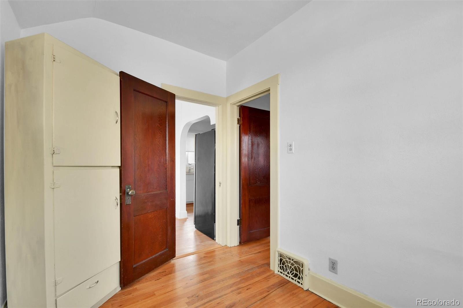 MLS Image #18 for 3159 w 36th avenue,denver, Colorado