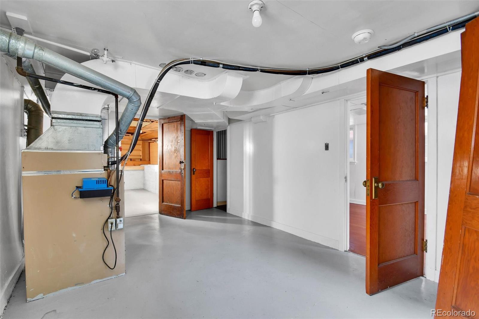 MLS Image #26 for 3159 w 36th avenue,denver, Colorado