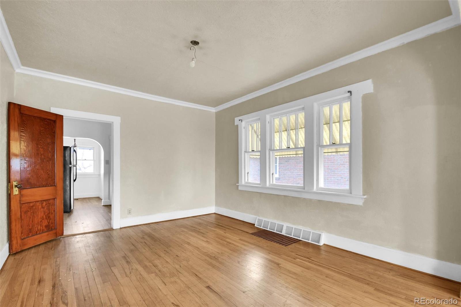MLS Image #8 for 3159 w 36th avenue,denver, Colorado