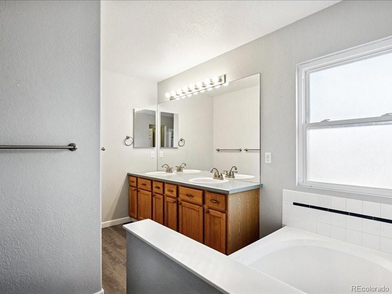 MLS Image #13 for 19152 e hampden drive,aurora, Colorado