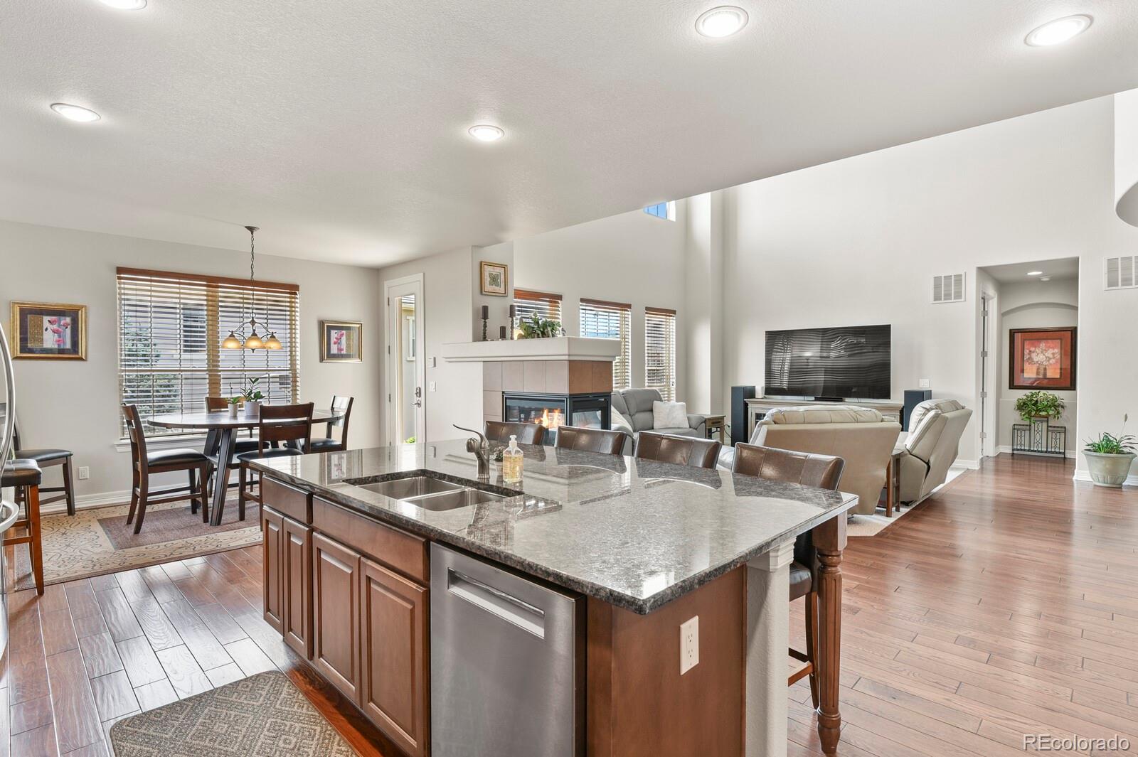 MLS Image #11 for 14976 w warren avenue,lakewood, Colorado