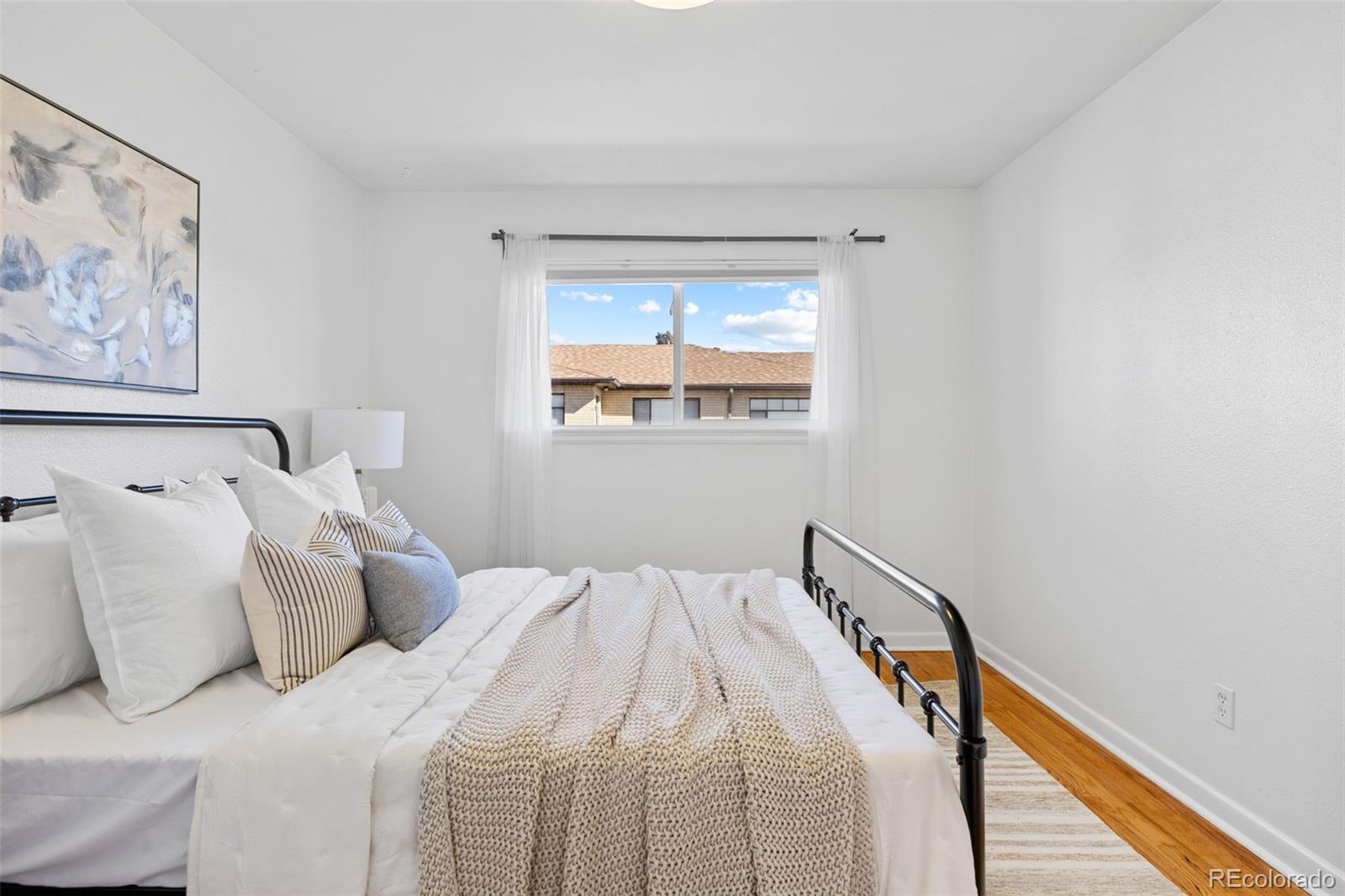 MLS Image #13 for 1357 s grant street ,denver, Colorado