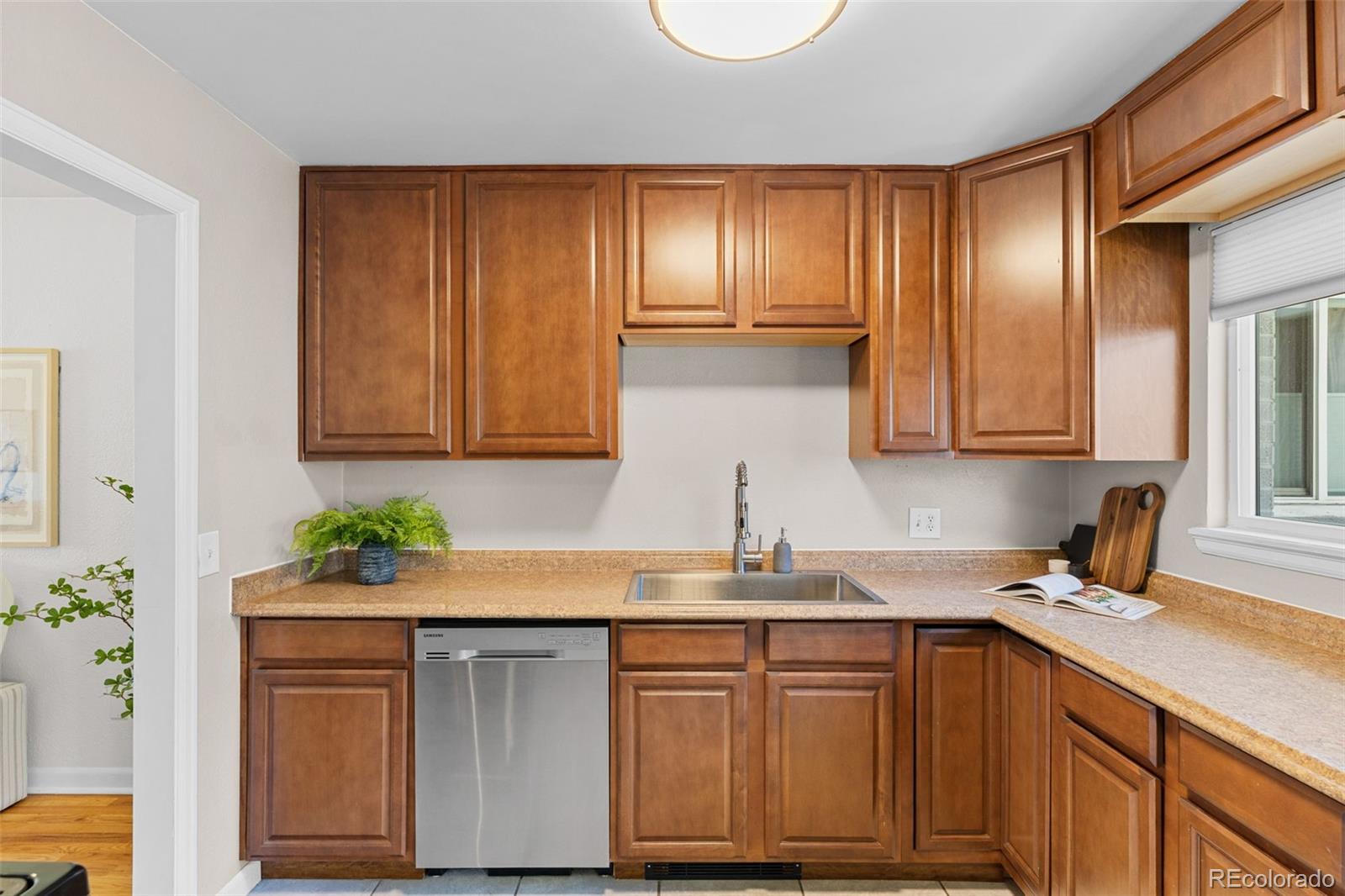 MLS Image #7 for 1357 s grant street ,denver, Colorado