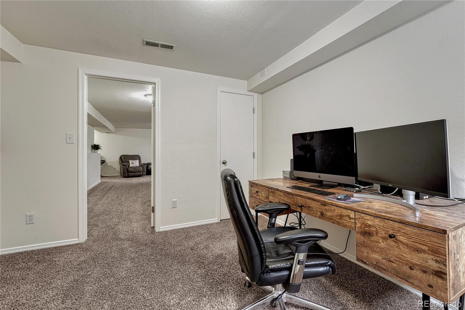 MLS Image #27 for 2935  rolling wood loop,colorado springs, Colorado