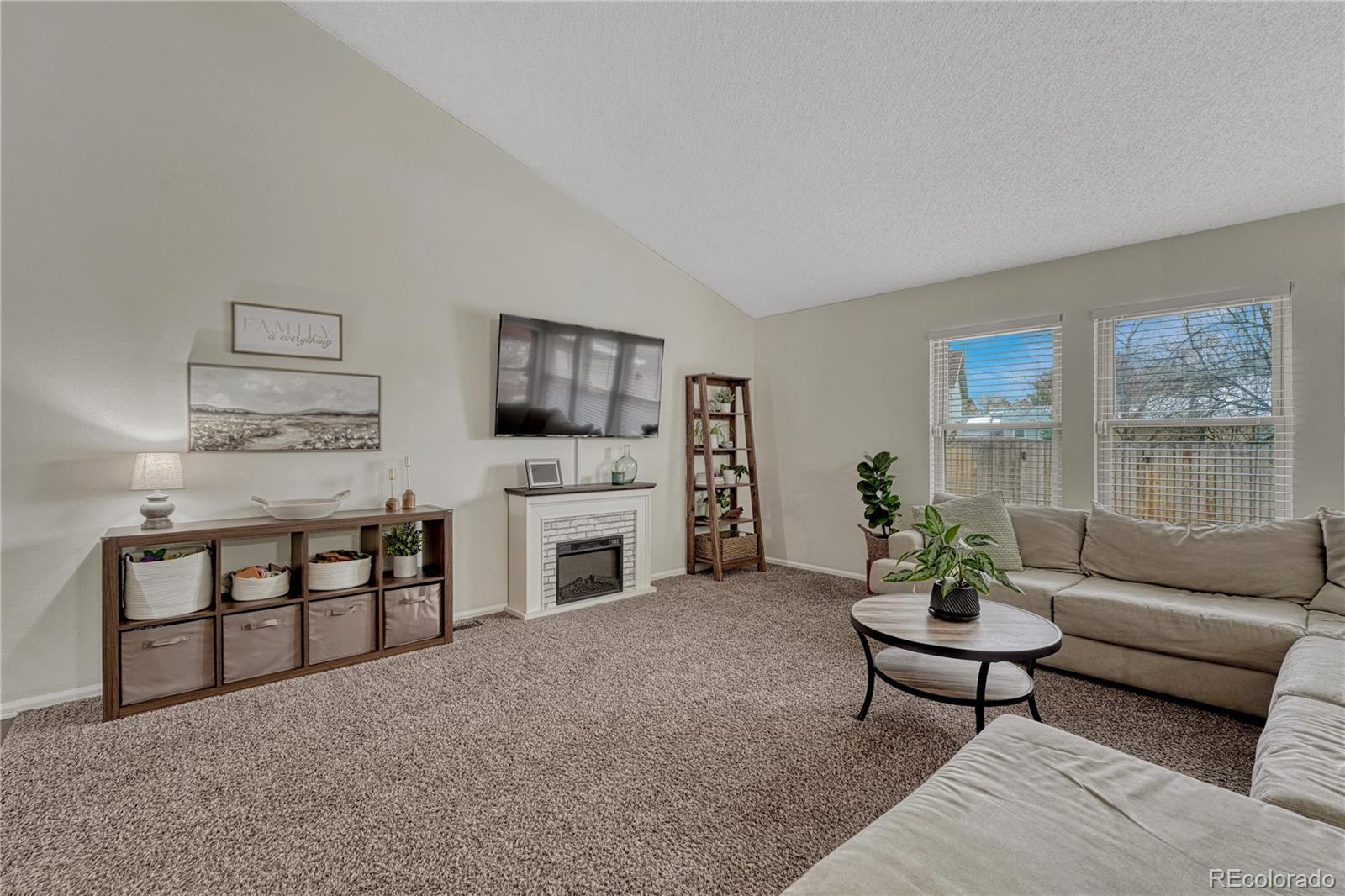 MLS Image #8 for 2935  rolling wood loop,colorado springs, Colorado