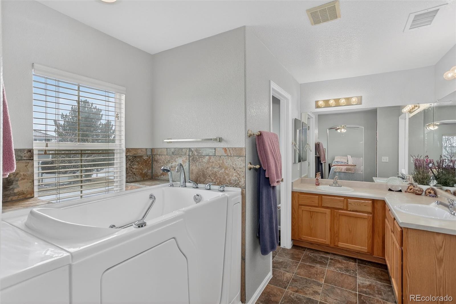 MLS Image #22 for 167  whitehaven circle ,highlands ranch, Colorado