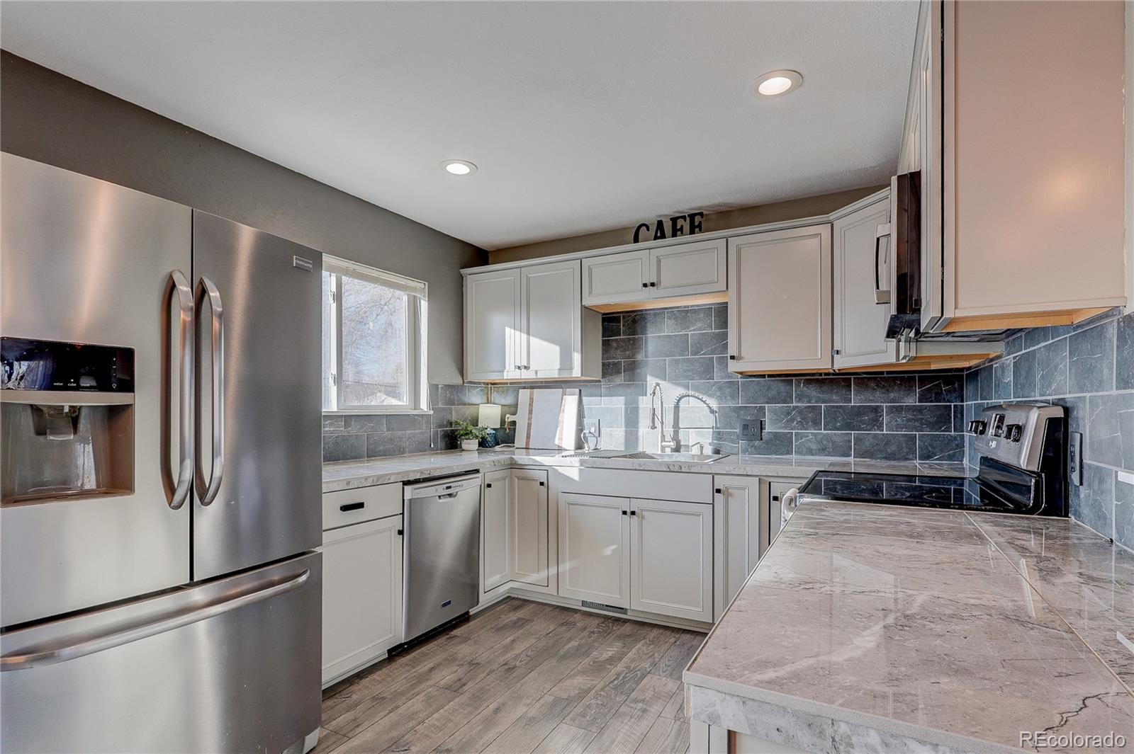 MLS Image #12 for 3323 n colorado avenue,loveland, Colorado