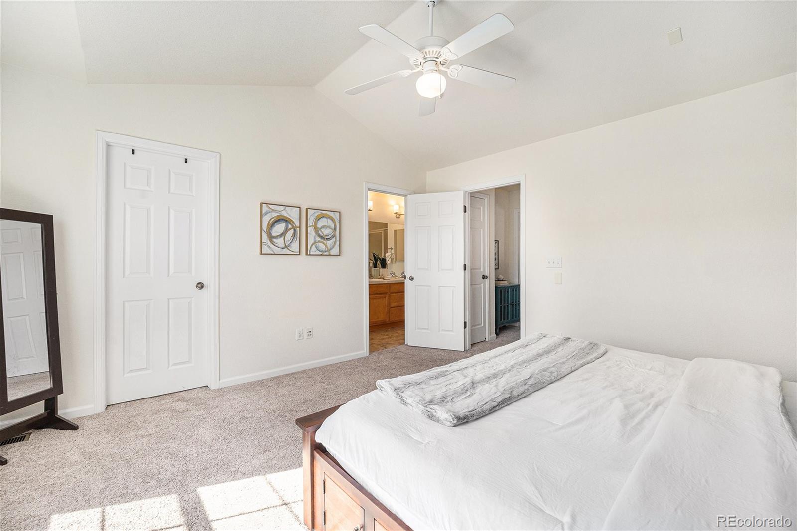 MLS Image #13 for 8381 e 29th avenue ,denver, Colorado