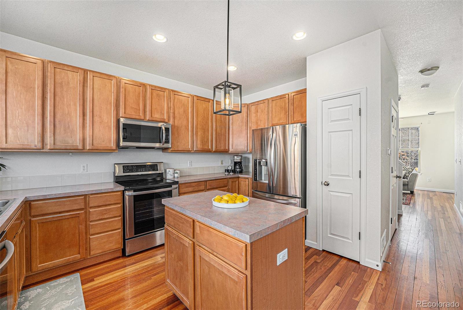 MLS Image #7 for 8381 e 29th avenue ,denver, Colorado