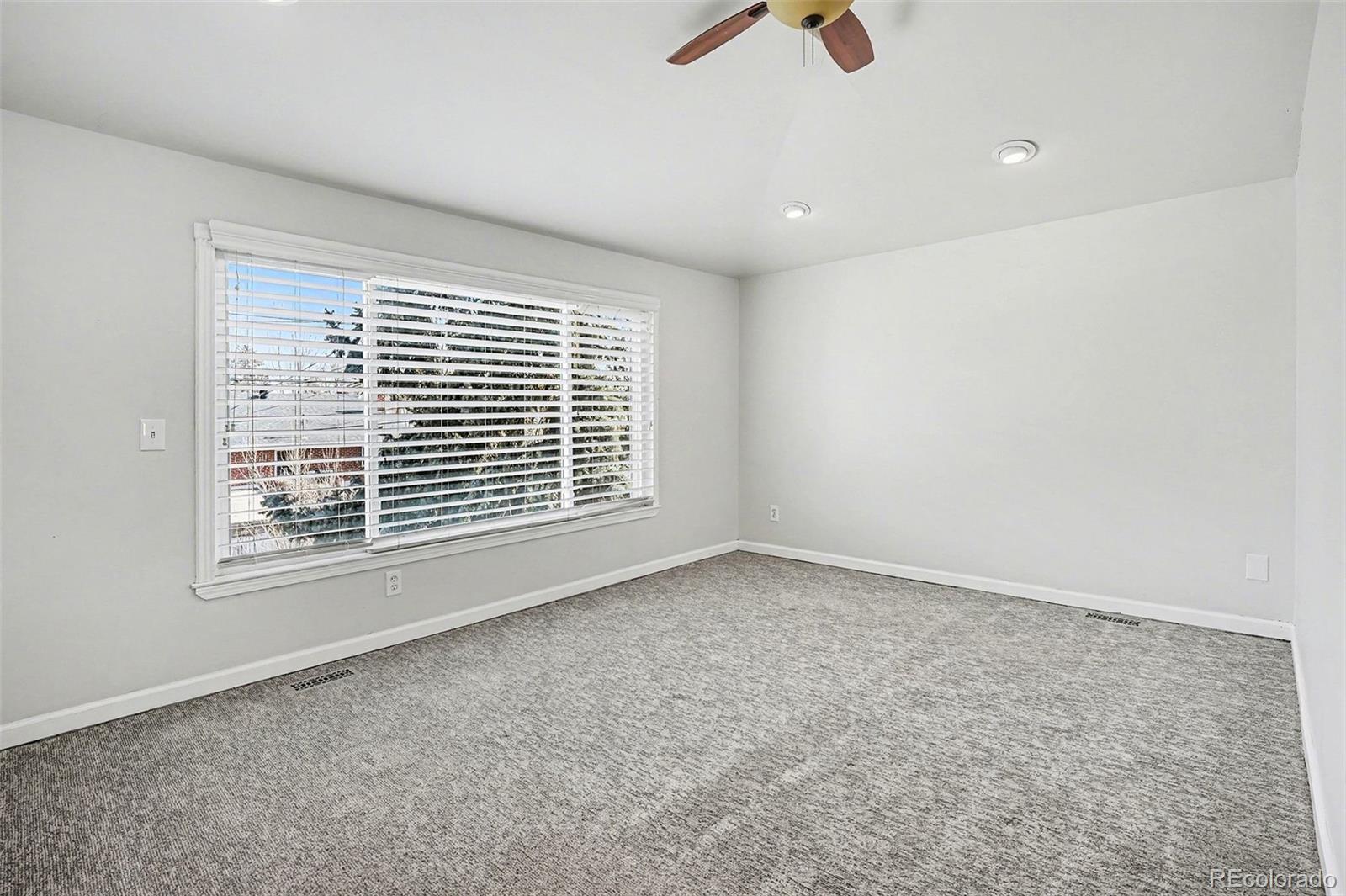 MLS Image #18 for 1330  dahlia street,denver, Colorado