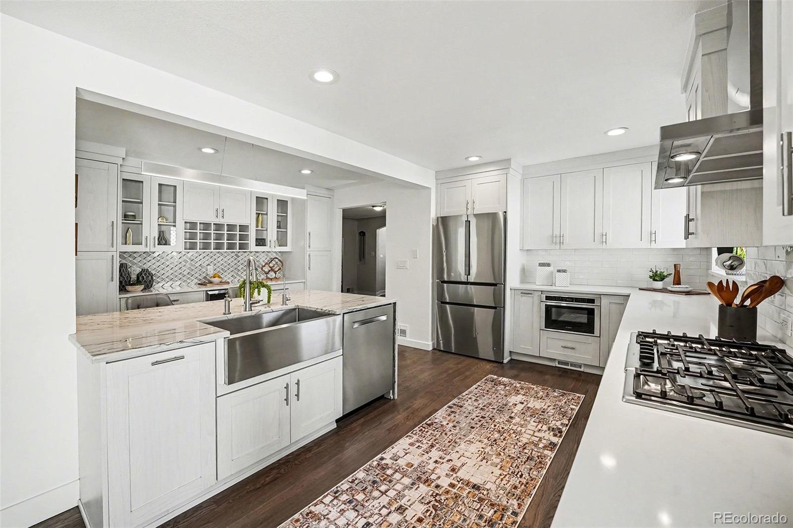 MLS Image #20 for 1330  dahlia street,denver, Colorado