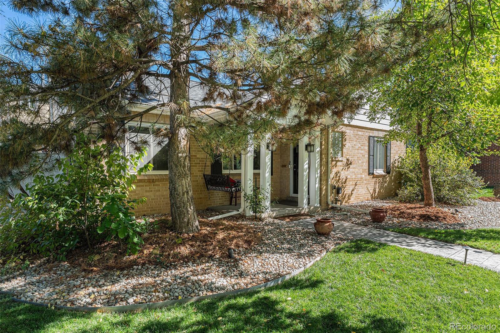 MLS Image #23 for 1330  dahlia street,denver, Colorado