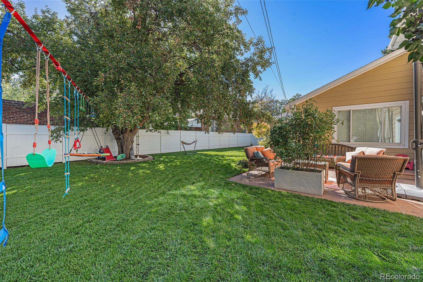MLS Image #26 for 1330  dahlia street,denver, Colorado