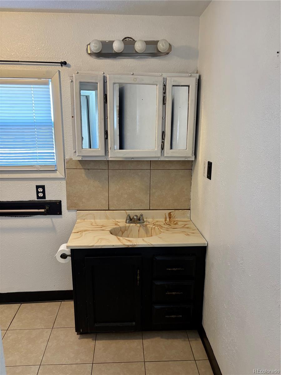 MLS Image #9 for 1457  32nd lane,pueblo, Colorado