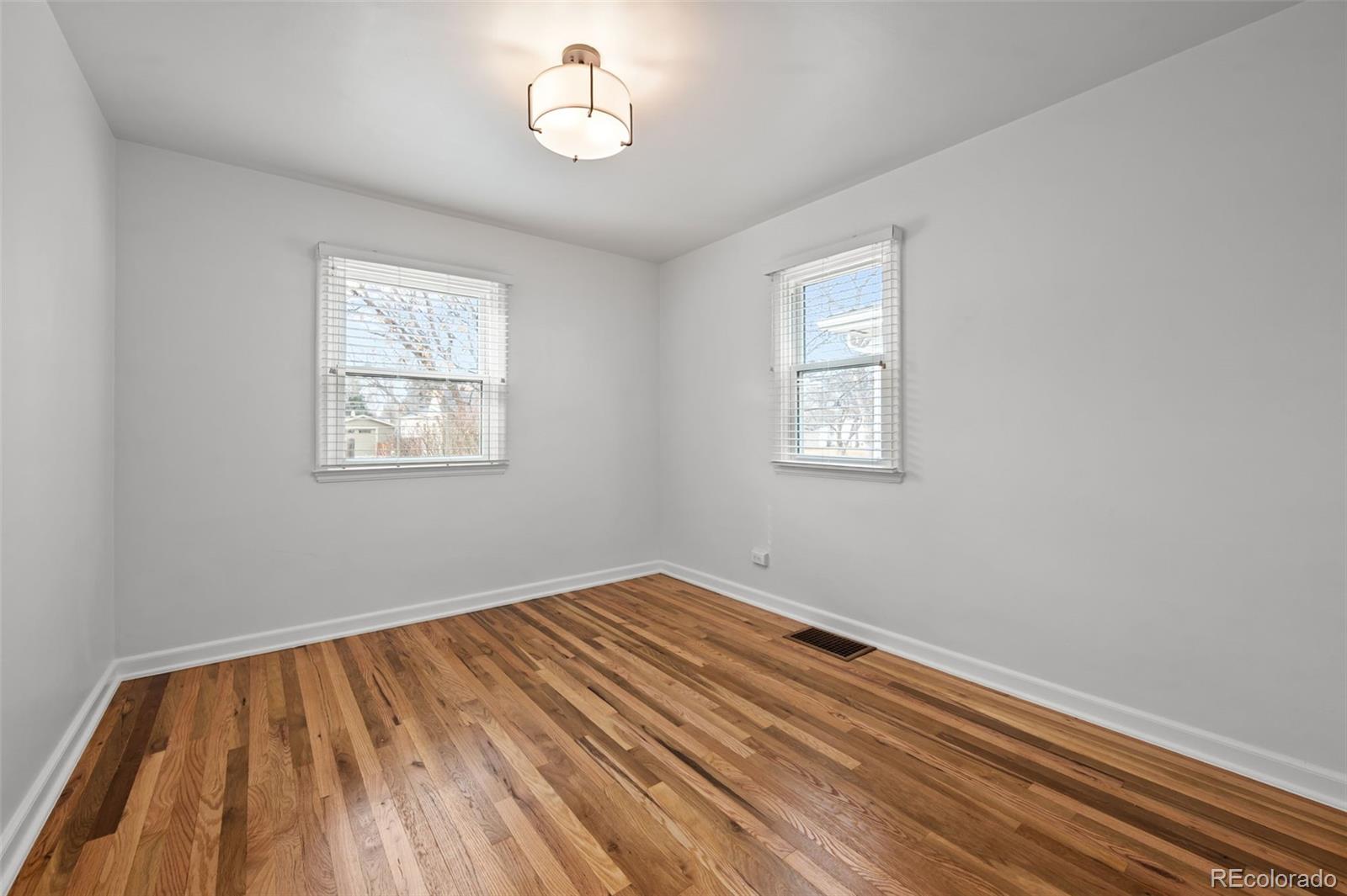 MLS Image #15 for 2344 s lafayette street,denver, Colorado