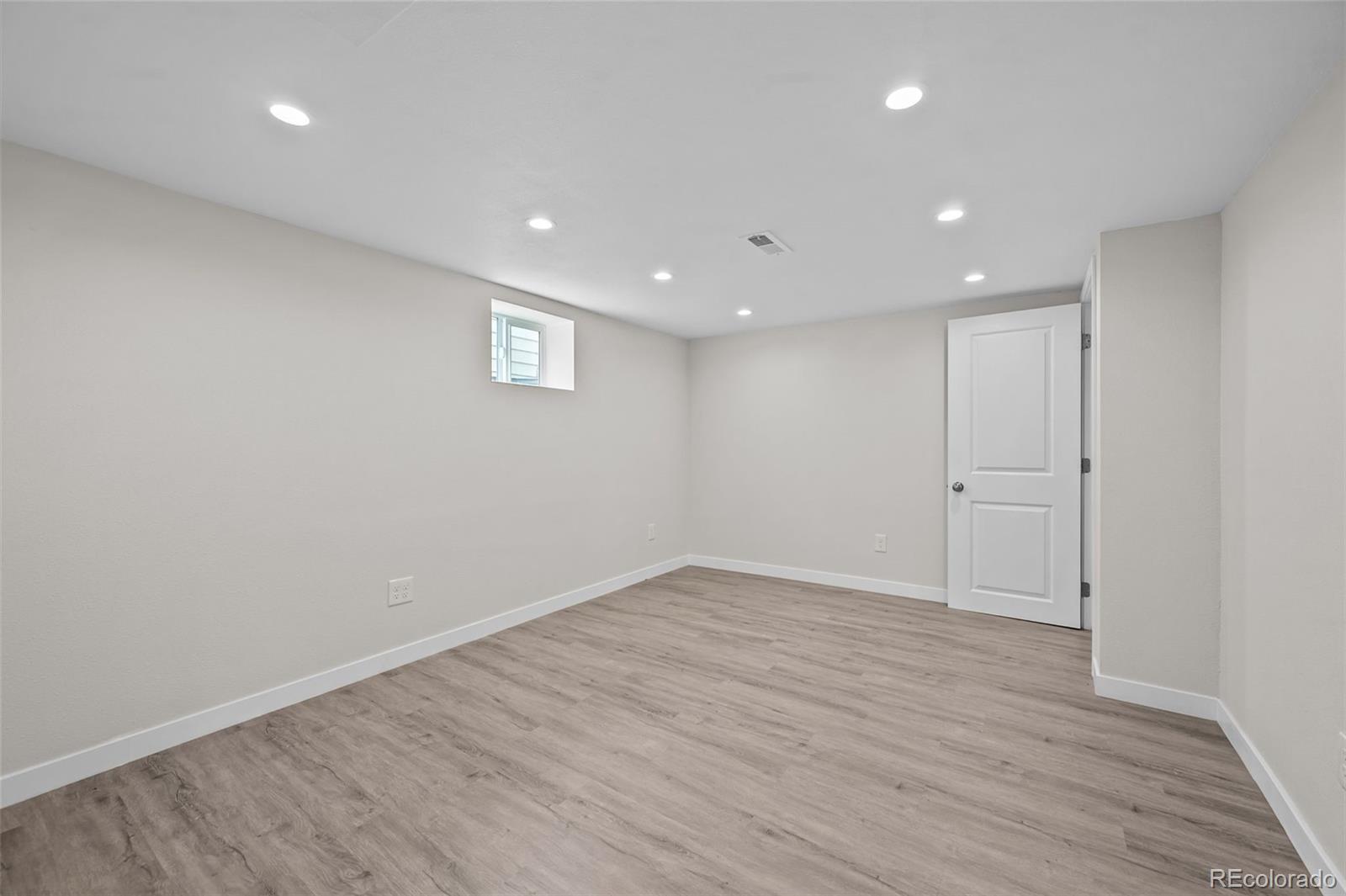 MLS Image #17 for 2344 s lafayette street,denver, Colorado